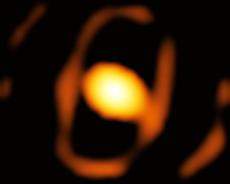 An image of the star WOH G64 taken by the VLTI